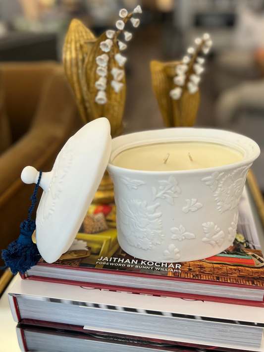 French Blossom Bleu Et Blanc Ceramic Candle